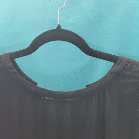 Loft Womens Black Sleeveless V-Neck Tiered Tank Top Medium - Picture 10 of 10